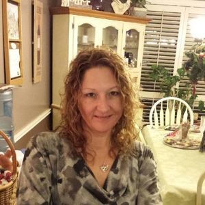 Meet your Posher, Sandy